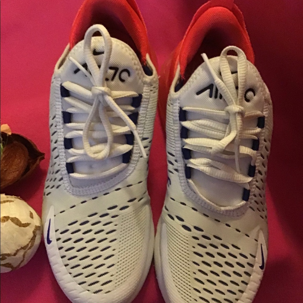 Nike 270 Air Max Women’s